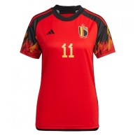 Camiseta Bélgica Yannick Carrasco #11 Primera Equipación para mujer Mundial 2022 manga corta